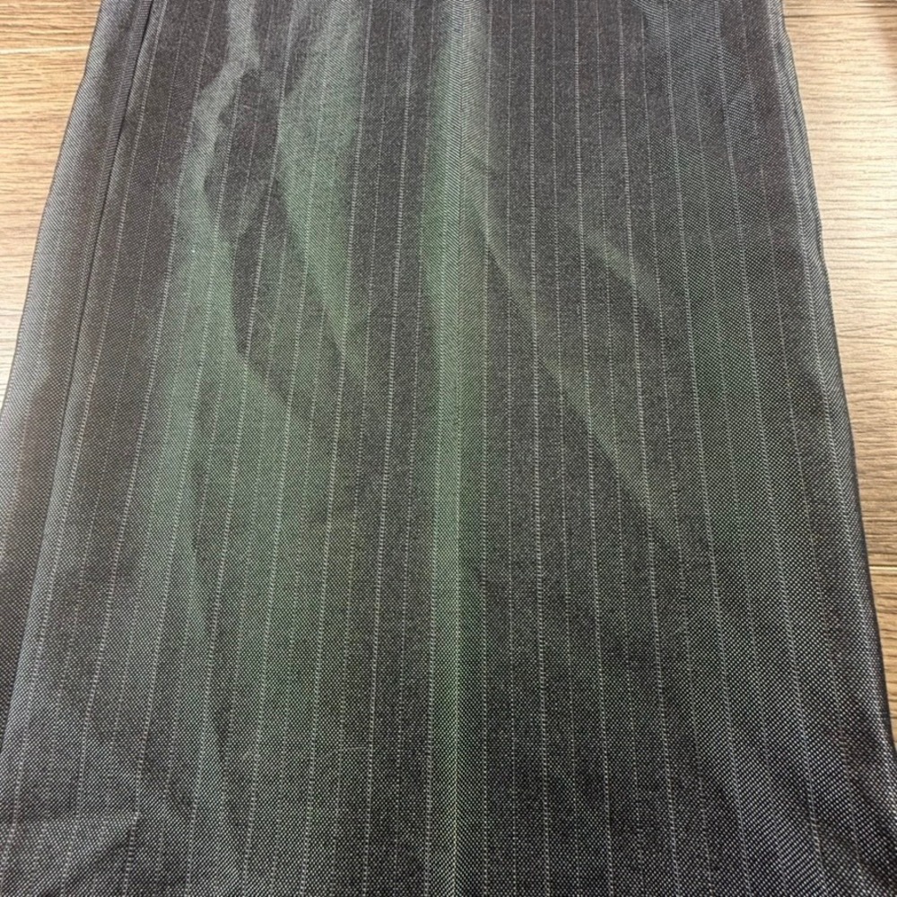 Tahari Women's PinStripe Pantsuit Workwear Gray Sheen Size 8 Office Preppy - Picture 11 of 16